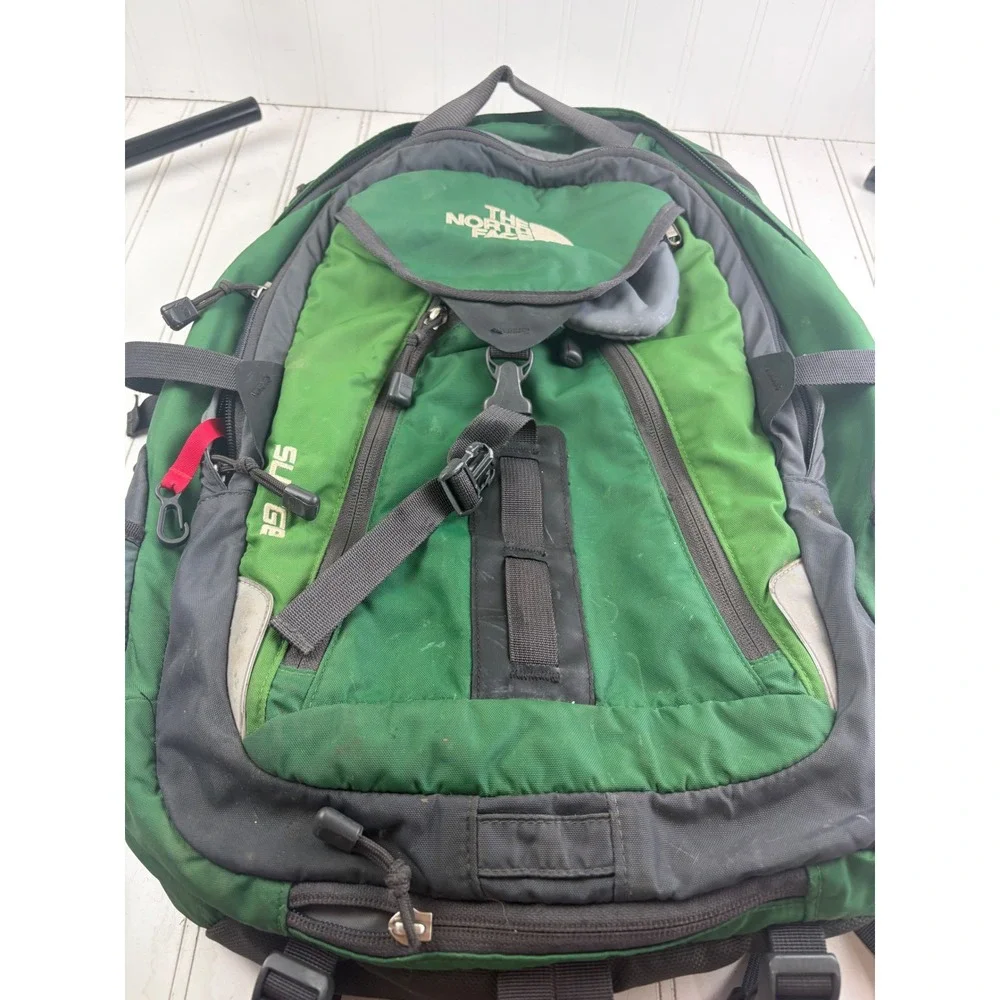 The North Face Green Surge Hiking Travel Laptop Bag Mens $150